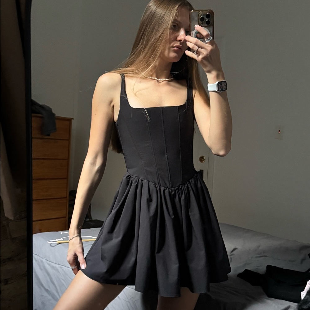 Elegant Black Corset Sleeveless Dress